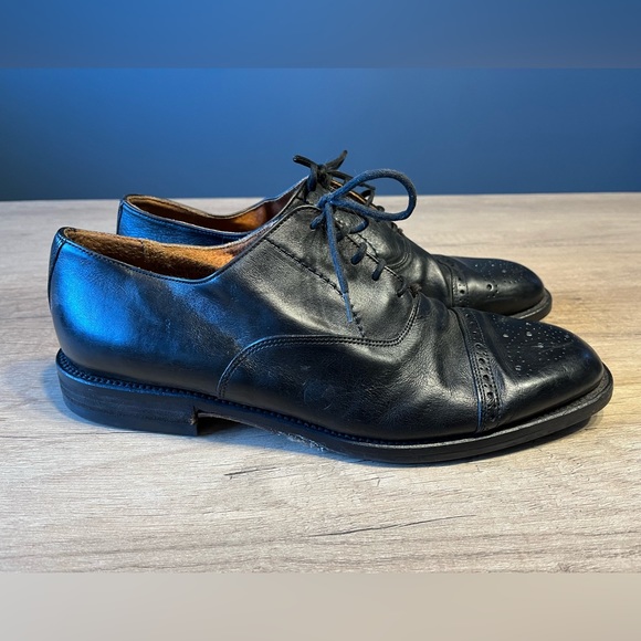 Distinction  (Eaton) Mens Dress Shoe - Picture 2 of 4
